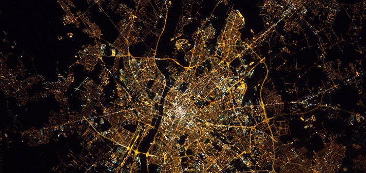 NASA wrzuciła zdjęcie Warszawy z kosmosu